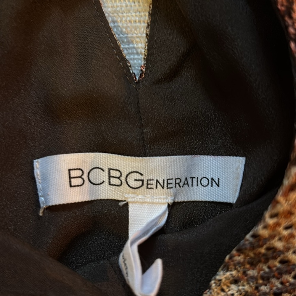 Large Bcbgeneration Mult-Colored Brown Swing Dres… - image 4